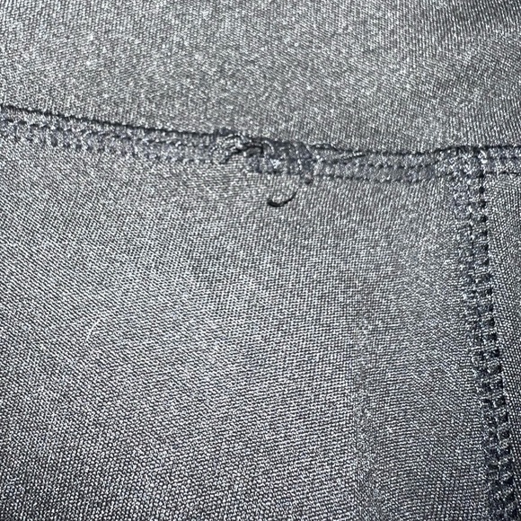 Leggings w/ pockets - Picture 4 of 4